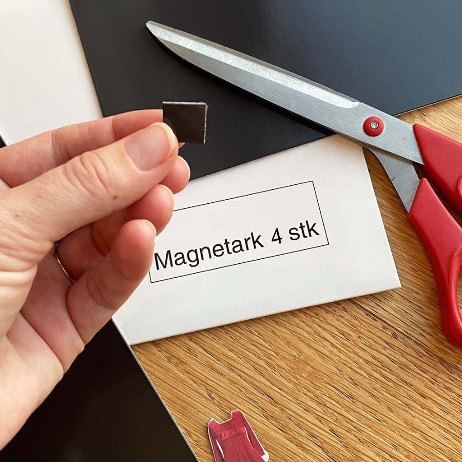 Selvklebende magnetark
