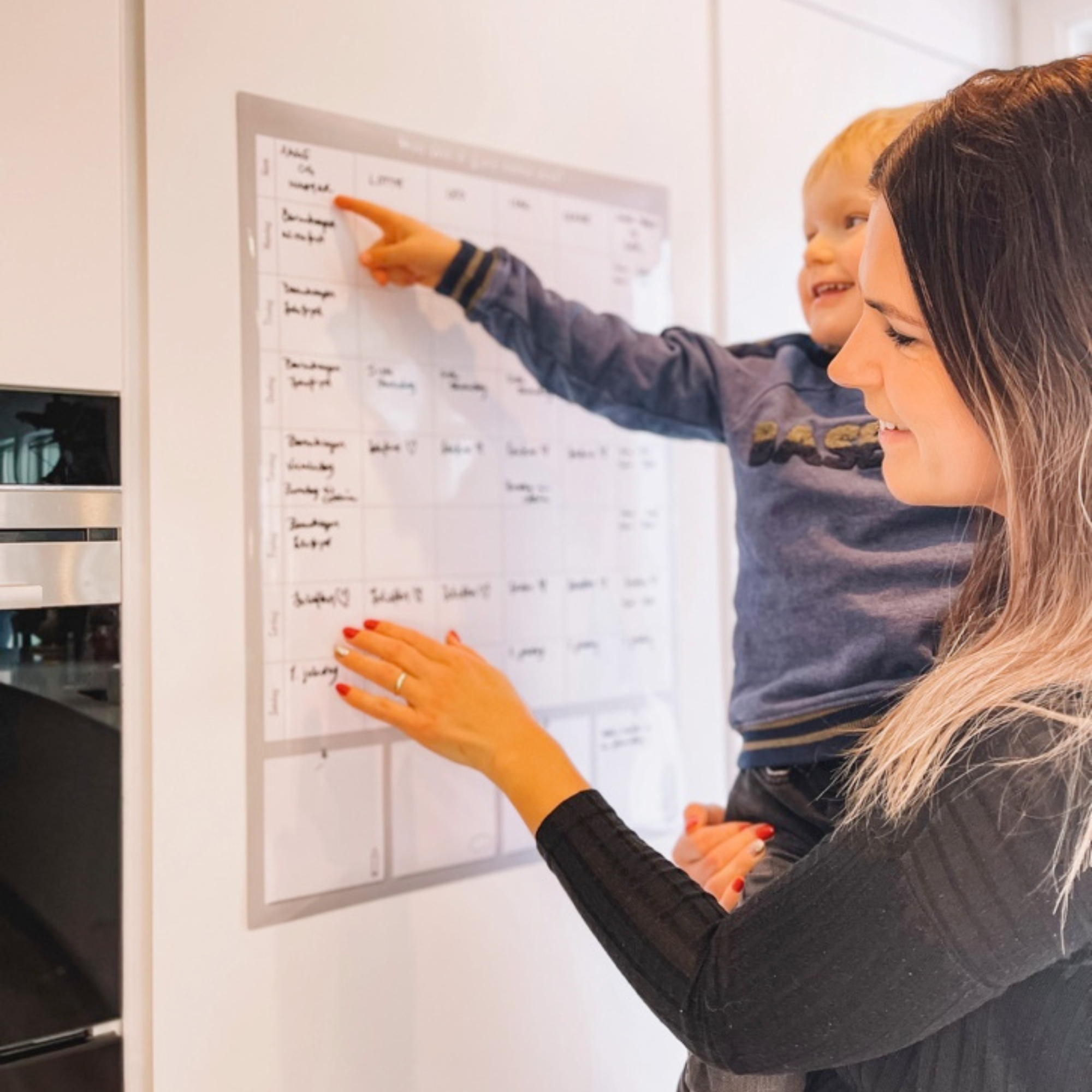 Stor ukeplan - Familieplanlegger til vegg og kjøleskap